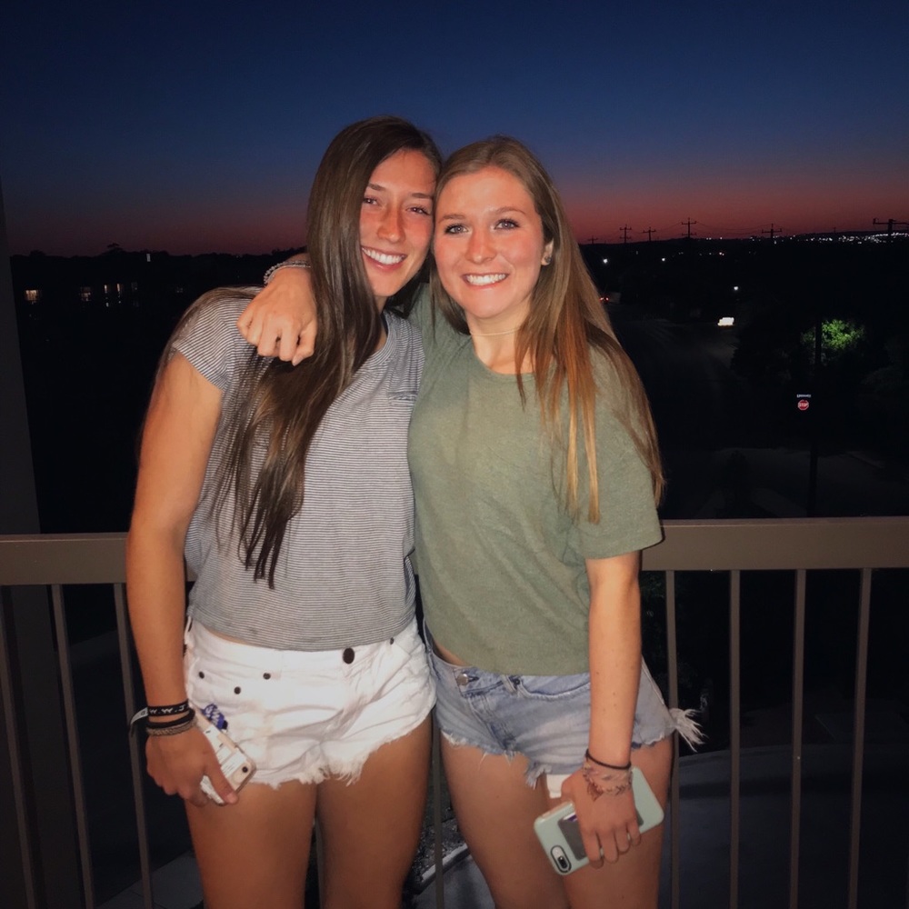 Meet your Posher, Ellen